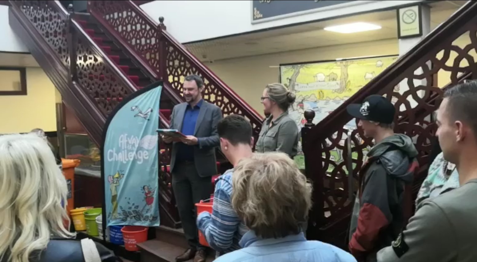 Wethouder Ooievaar maakte bekend dat de Scouting Tono-groep tweede is geworden bij de Gouden Kliko 2019