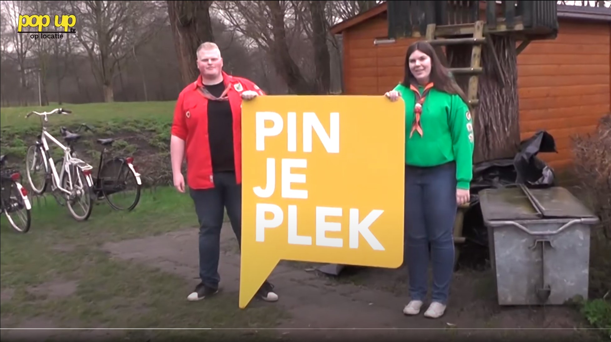 Jan Willem de Boer kwam op bezoek voor de Meidendag bij de bevers van de Scouting Tono-groep. Hij vroeg gelijk wat de plannen zijn nu Boerderij Landvreugd te koop staat