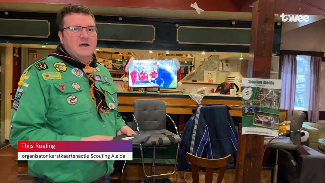 Streekomroep Twee maakte een reportage over de kerstkaartenactie van Scouting Aleida Schiedam